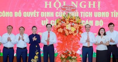 Tiến sĩ, Bác sĩ Chuyên khoa II Nguyễn Hồng Trường làm Giám đốc Bệnh viện Hữu nghị Đa khoa Nghệ An