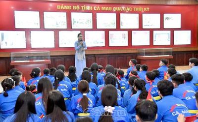 Hun đúc niềm tự hào lịch sử, văn hóa cho thế hệ trẻ