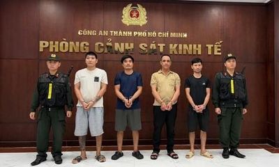 Công an TPHCM triệt phá 3 cơ sở dùng hóa chất độc hại sản xuất 1.000 tấn giá đỗ