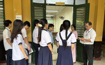 Hơn 600 thí sinh vắng mặt buổi thi Văn vào lớp 10 tại TP.HCM
