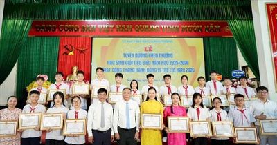 Xã Đan Phượng tuyên dương học sinh giỏi và phát động Tháng hành động vì trẻ em 2026