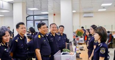 Hơn 1.000 tờ khai được xử lý thông suốt trong ngày đầu thí điểm thông quan tập trung