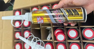 Mua dung dịch nhập lậu để đổ vào xăng E10 rồi mang đi tiêu thụ