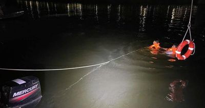 Cảnh sát tìm thấy thi thể thanh niên trên sông ở Huế lúc nửa đêm