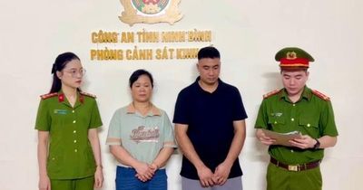 Khối tố 2 người dùng hàn the sản xuất bánh đúc