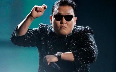 Ca sĩ 'Gangnam Style' bị điều tra