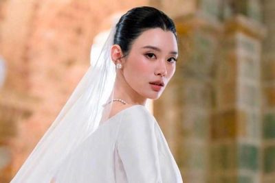 Siêu mẫu Victoria's Secret thành con dâu 'vua sòng bạc Macau'