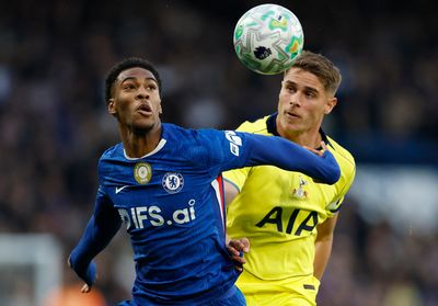 Alonso cấm Chelsea bán một cầu thủ
