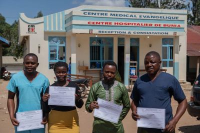 Số ca mắc Ebola tại CHDC Congo lên tới hơn 300 người