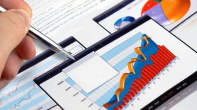 Chứng khoán ngày 2/6: VN-Index mất gần 18 điểm, áp lực bán lan rộng ở nhóm ngân hàng và năng lượng