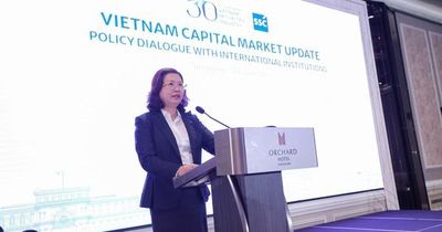 Tập trung 'tháo gỡ' nhiều rào cản để thu hút nhà đầu tư chứng khoán