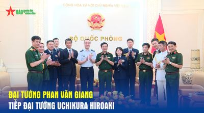 Đại tướng Phan Văn Giang tiếp Đại tướng Uchikura Hiroaki