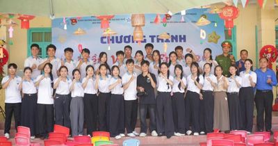 Lan tỏa yêu thương qua chương trình 'Niềm vui cho em năm 2026' tại vùng cao Long Quảng, TP. Huế