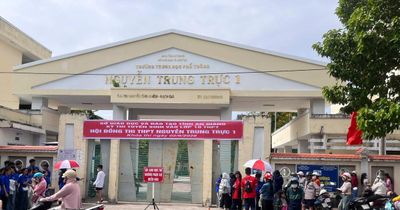 Sĩ tử An Giang phấn khởi sau môn Ngữ văn, tự tin hướng đến bài thi Tiếng Anh