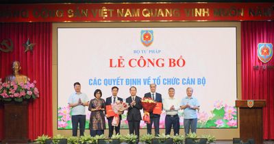 Bộ Tư pháp công bố các quyết định về công tác cán bộ