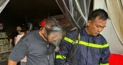 Bốn người thoát nạn trong vụ cháy siêu thị mini ở Hà Nội