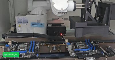 Công nghệ số Việt Nam và mục tiêu doanh thu 300 tỉ USD