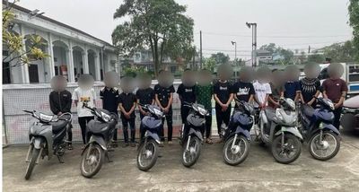 Khởi tố nhóm thanh thiếu niên mang dao, kiếm phóng xe náo loạn, truy sát người dân giữa đêm