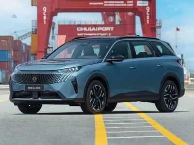 Peugeot 5008 thế hệ mới chính thức ra mắt tại Việt Nam, giá từ 1,379 tỷ đồng