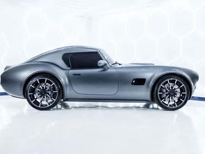 Xe thể thao đậm chất cổ điển, công suất 799 mã lực, giá hơn 8 tỷ đồng
