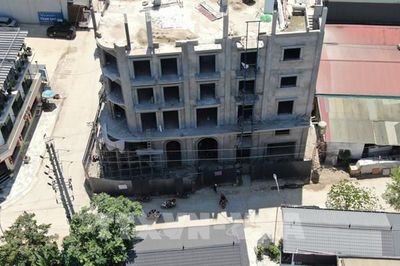 Xử phạt chủ công trình lớn nghi làm nứt, lún nhà dân