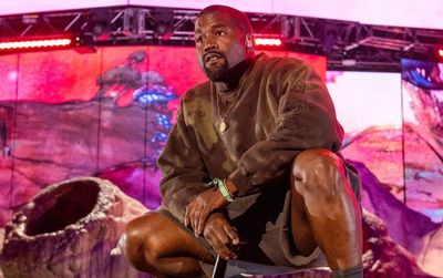 Kanye West tuyên bố phá kỷ lục với concert 118.000 khán giả giữa làn sóng tẩy chay tại châu Âu
