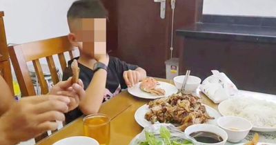 Bé trai 11 tuổi tử vong ở Quảng Ninh: Mẹ kế bị tạm giữ hình sự