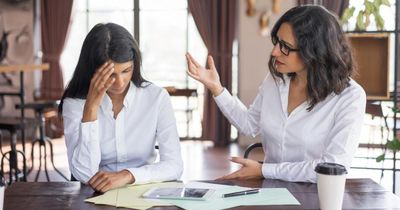 Cái bẫy 'thấu cảm độc hại' chốn công sở