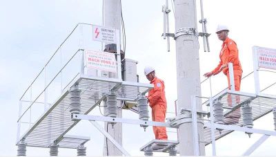 Nỗ lực đưa điện về vùng sâu, vùng xa