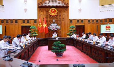 Thủ tướng: Tạo cơ chế đột phá để nhanh chóng có một số sản phẩm chủ chốt của Trung tâm tài chính quốc tế