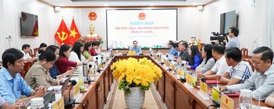 Thường trực HĐND tỉnh An Giang xem xét các đề xuất xây dựng nghị quyết