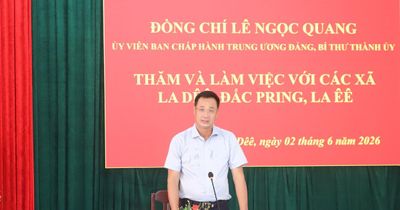 Bí thư Thành ủy Lê Ngọc Quang làm việc với Đảng ủy các xã La Dêê, Đắc Pring và La Êê