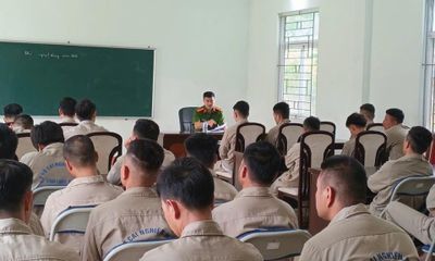 Nâng đỡ người lầm lỡ