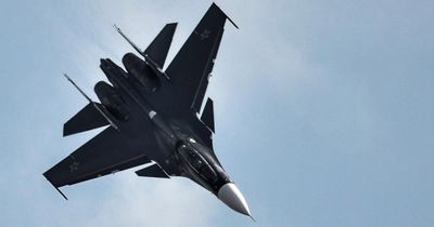 Tiêm kích Su-30SM của Armenia tích hợp bom lượn Yasin do Iran sản xuất