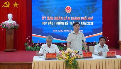Báo chí quan tâm các vấn đề môi trường, giao thông và an sinh xã hội