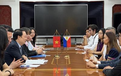 Việt Nam trao đổi kinh nghiệm về phát hành trái phiếu quốc tế của Philippines