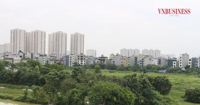 Càng hạ giá càng khó bán: Nhà đầu tư đất nền ven đô mắc kẹt giữa áp lực nợ vay
