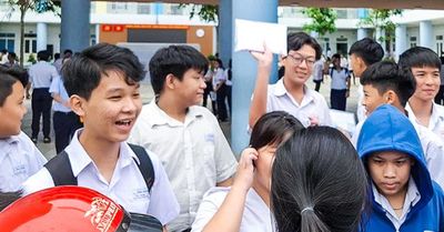 Giải đề toán thuận lợi, sĩ tử tự tin chạm bước lớp 10 công lập