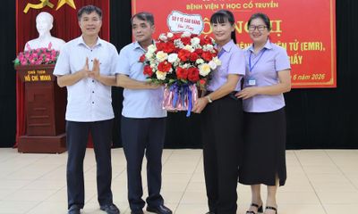 Bệnh viện Y học cổ truyền tỉnh công bố sử dụng Hồ sơ bệnh án điện tử (EMR)