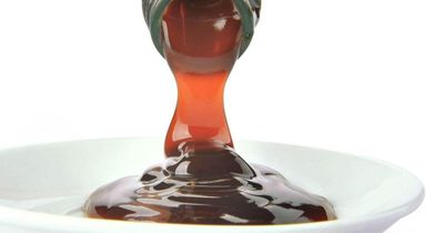 4 loại gia vị 'nhà nào cũng có' đang âm thầm rút ngắn tuổi thọ nếu dùng sai cách