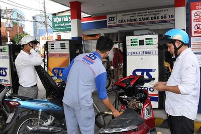 TP.HCM đồng loạt triển khai bán xăng sinh học E10 tại 1.176 cửa hàng