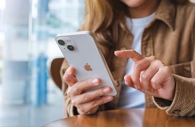 Thay đổi 3 cài đặt trên iPhone để giải phóng dung lượng lưu trữ ẩn