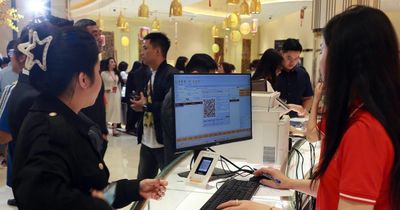 Ngân hàng Nhà nước muốn thu thuế khi chuyển nhượng vàng miếng, Bộ Tài chính nói chưa đủ cơ sở