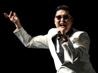 Chủ nhân bản hit 'Gangnam Style' vướng lùm xùm pháp lý
