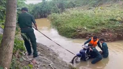 Kịp thời ứng cứu 3 người bị nước cuốn trôi ở Đồng Nai