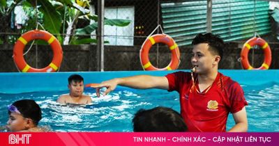 Tôi là huấn luyện viên dạy bơi miễn phí