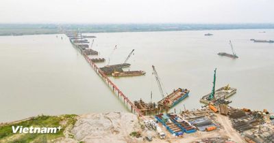 Hà Nội: Tăng tốc thi công 7 cây cầu vượt nghìn tỷ bắc qua sông Hồng