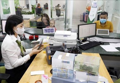 Thu ngân sách Nhà nước 5 tháng tăng 15,4%