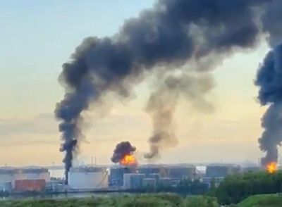 Ukraine tấn công thành phố St. Petersburg của Nga