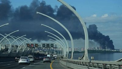Ukraine tấn công St Petersburg khi diễn đàn kinh tế hàng đầu tại Nga khai mạc
